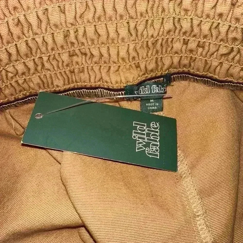 NWT! Wild Fable Brown Shorts Size M - Picture 2 of 6